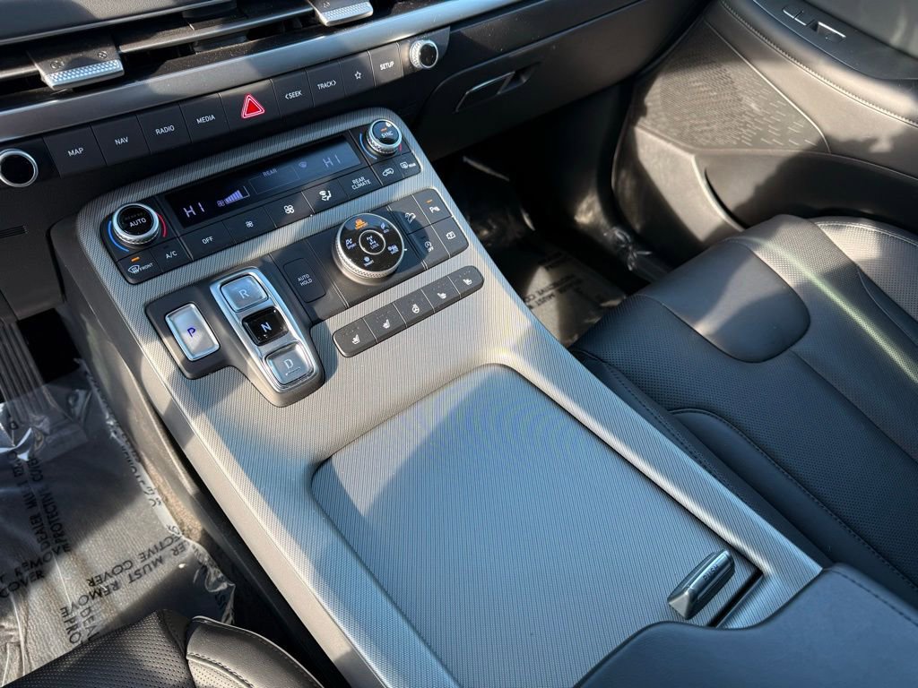 Used 2025 Hyundai Palisade SEL image 13
