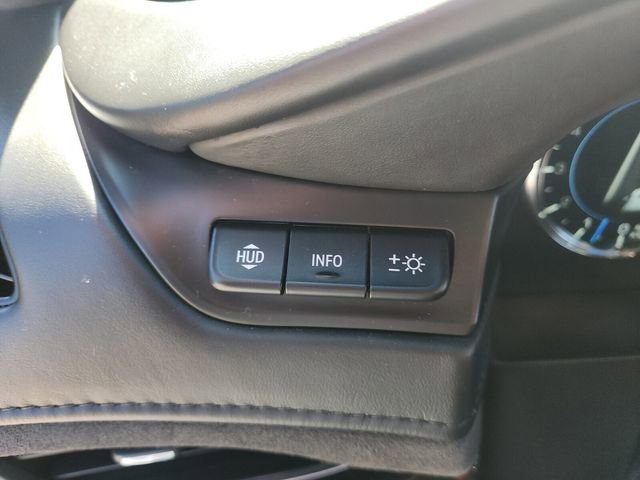 Used 2019 Cadillac Escalade Platinum image 30