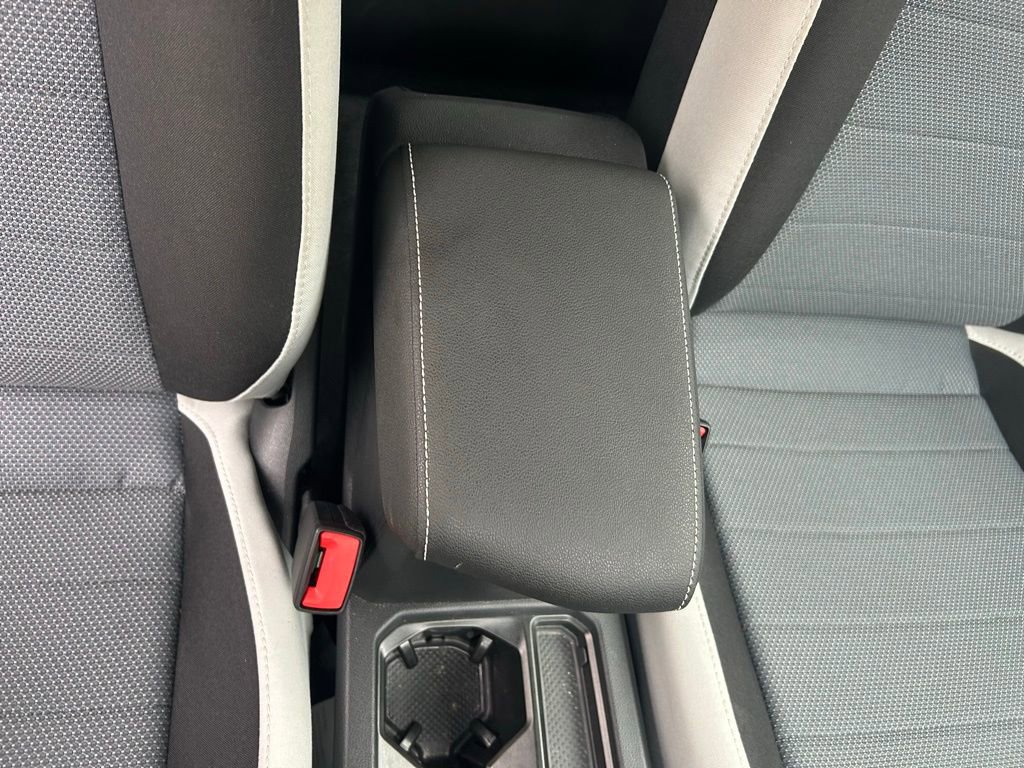 Certified 2025 Volkswagen Taos S image 39