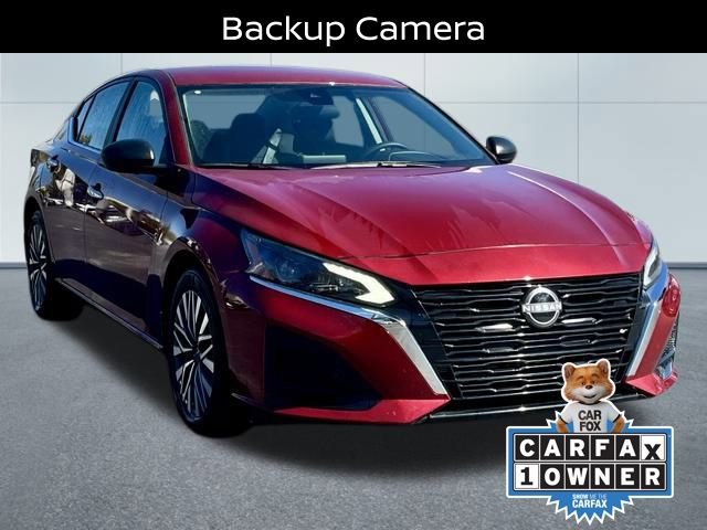 Certified 2025 Nissan Altima 2.5 SV image 4