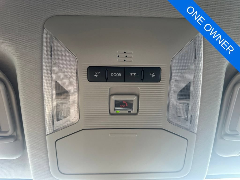Used 2025 Toyota RAV4 XLE FWD image 20