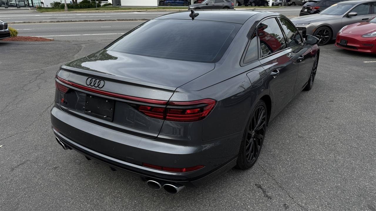 Used 2021 Audi S8 L AWD/4WD image 18