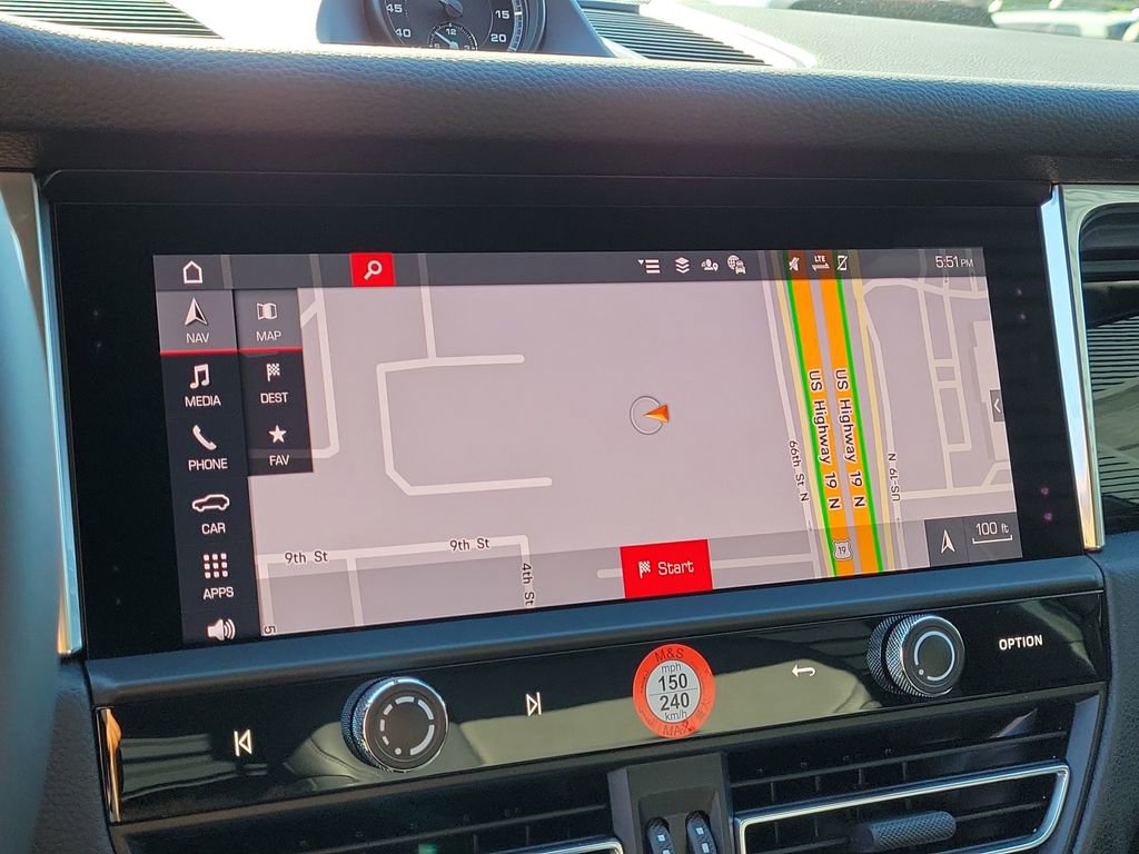 New 2026 Porsche Macan AWD/4WD image 31