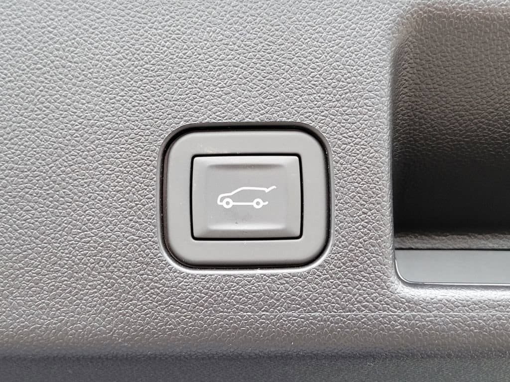 New 2025 Chevrolet Equinox EV RS w/ Active Safety Package 3 AWD/4WD image 26