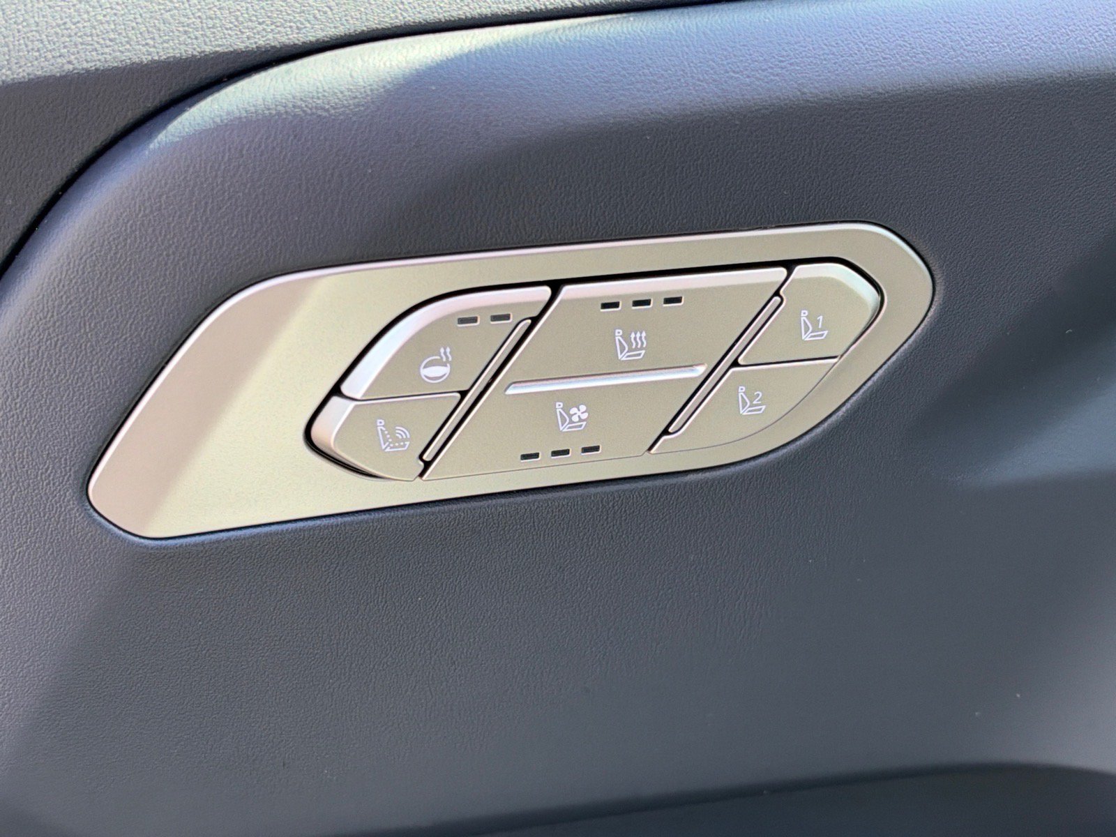 New 2027 Kia Telluride SX Prestige AWD/4WD image 10