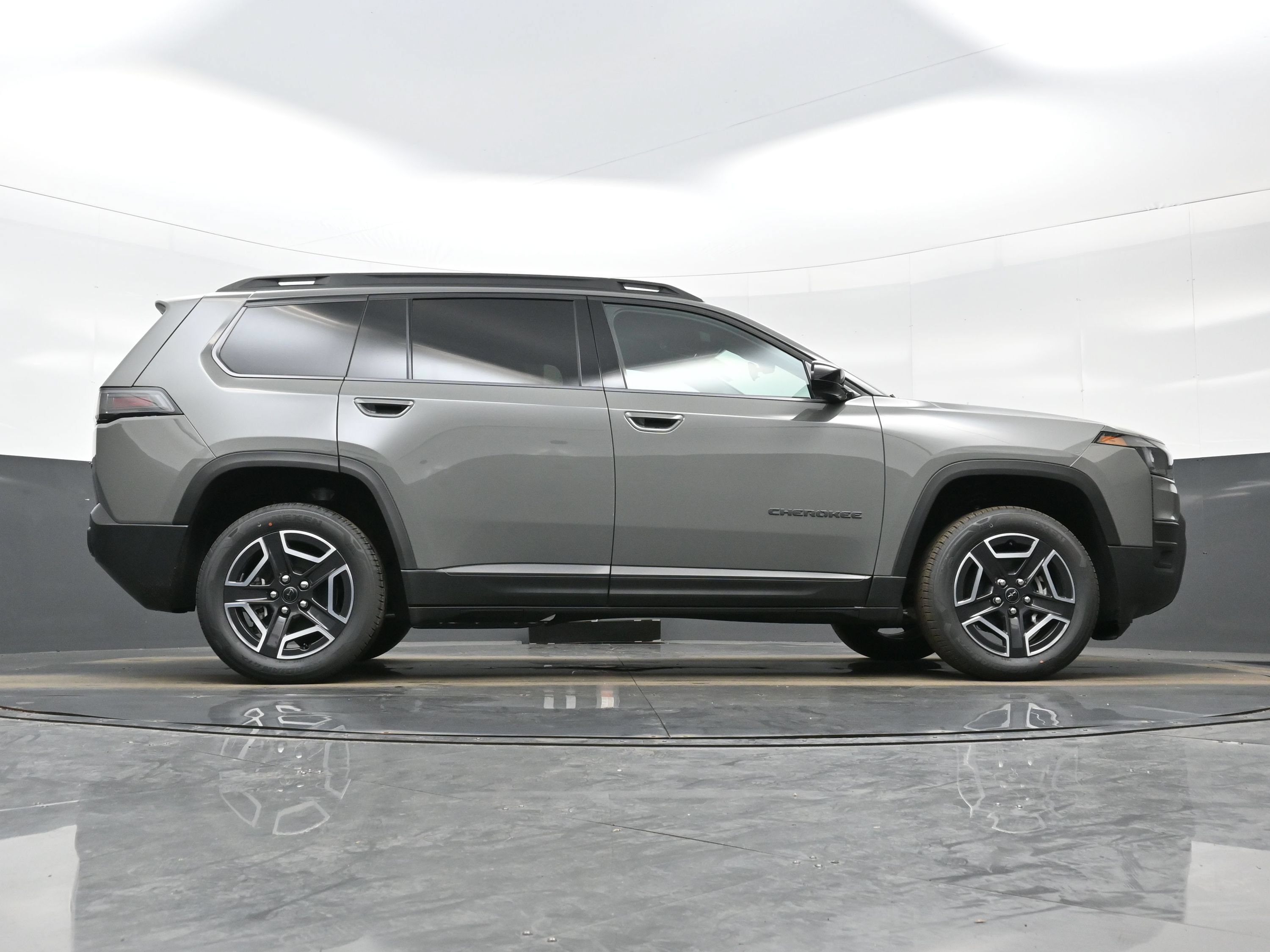 New 2026 Jeep Cherokee Laredo AWD/4WD image 19