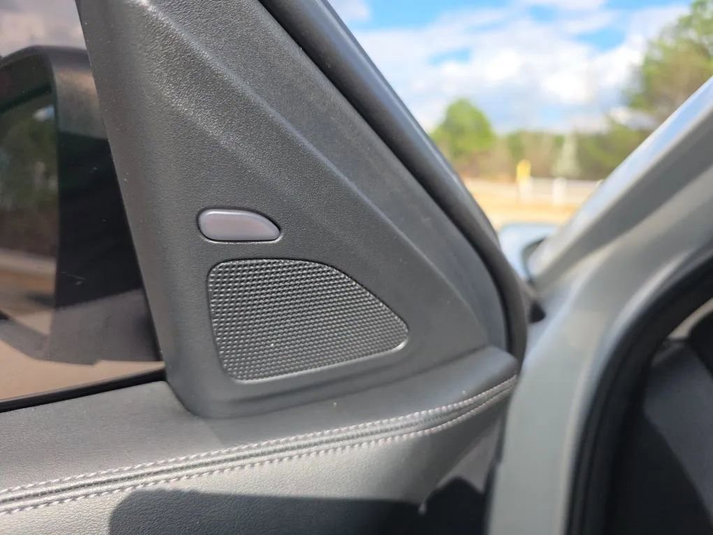 Used 2019 INFINITI QX50 Luxe w/ Cargo Package image 40