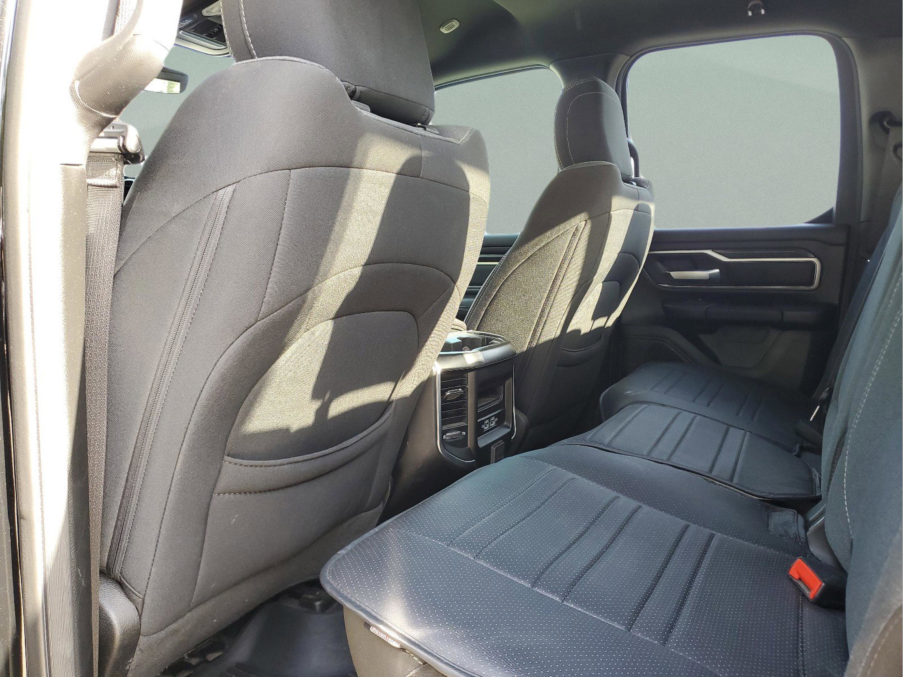 Used 2021 RAM 1500 Big Horn image 5
