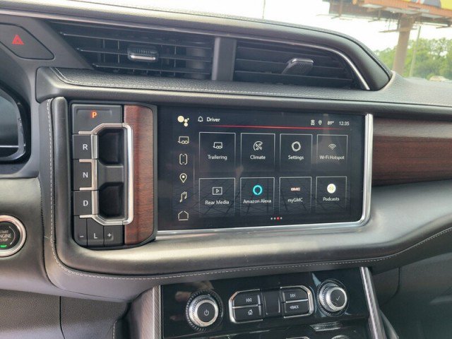 Used 2023 GMC Yukon Denali Ultimate w/ LPO, Floor Liner Package image 21