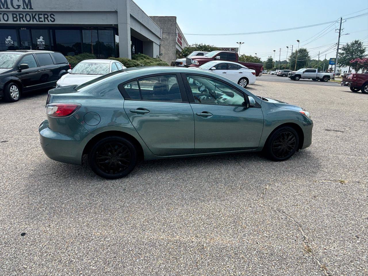 Used 2013 MAZDA MAZDA3 i SV w/ Convenience Pkg FWD image 43