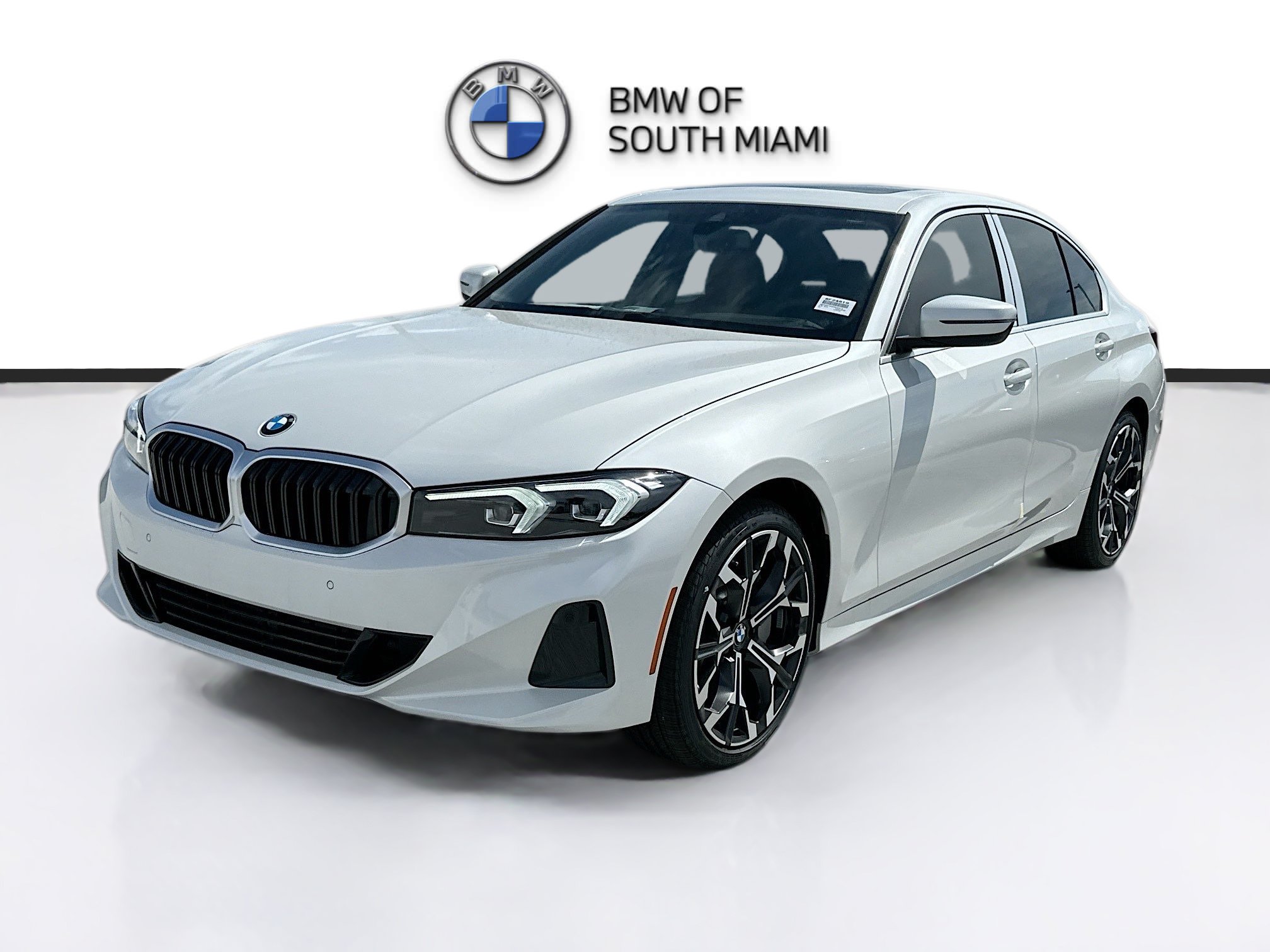 Used 2025 BMW 330i Sedan w/ Premium Package RWD image 3
