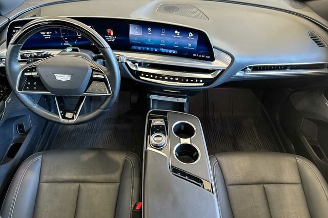 Used 2024 Cadillac Lyriq Sport w/ LPO, Floor Liner Package AWD/4WD image 13