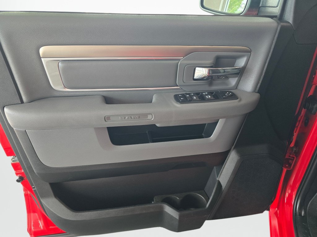 Used 2016 RAM 1500 Big Horn AWD/4WD image 30