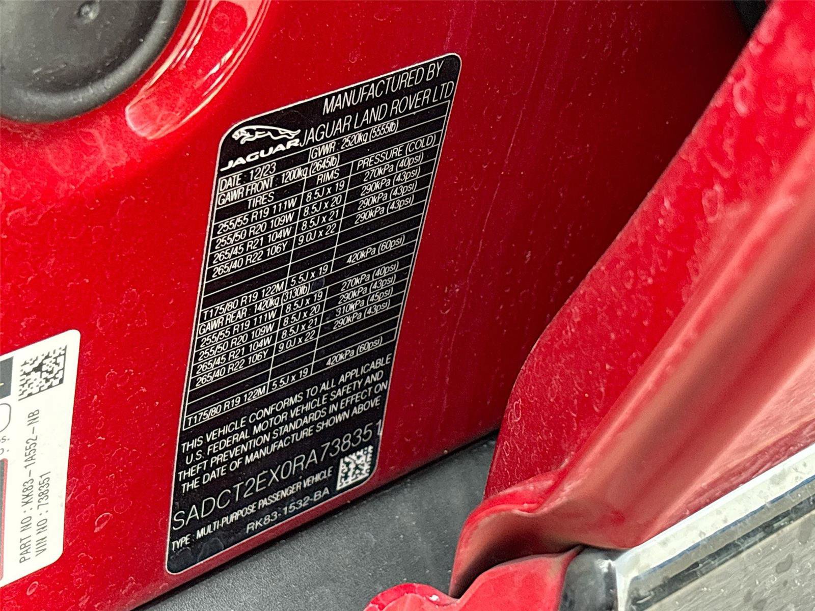 Used 2024 Jaguar F-PACE R-Dynamic S image 24