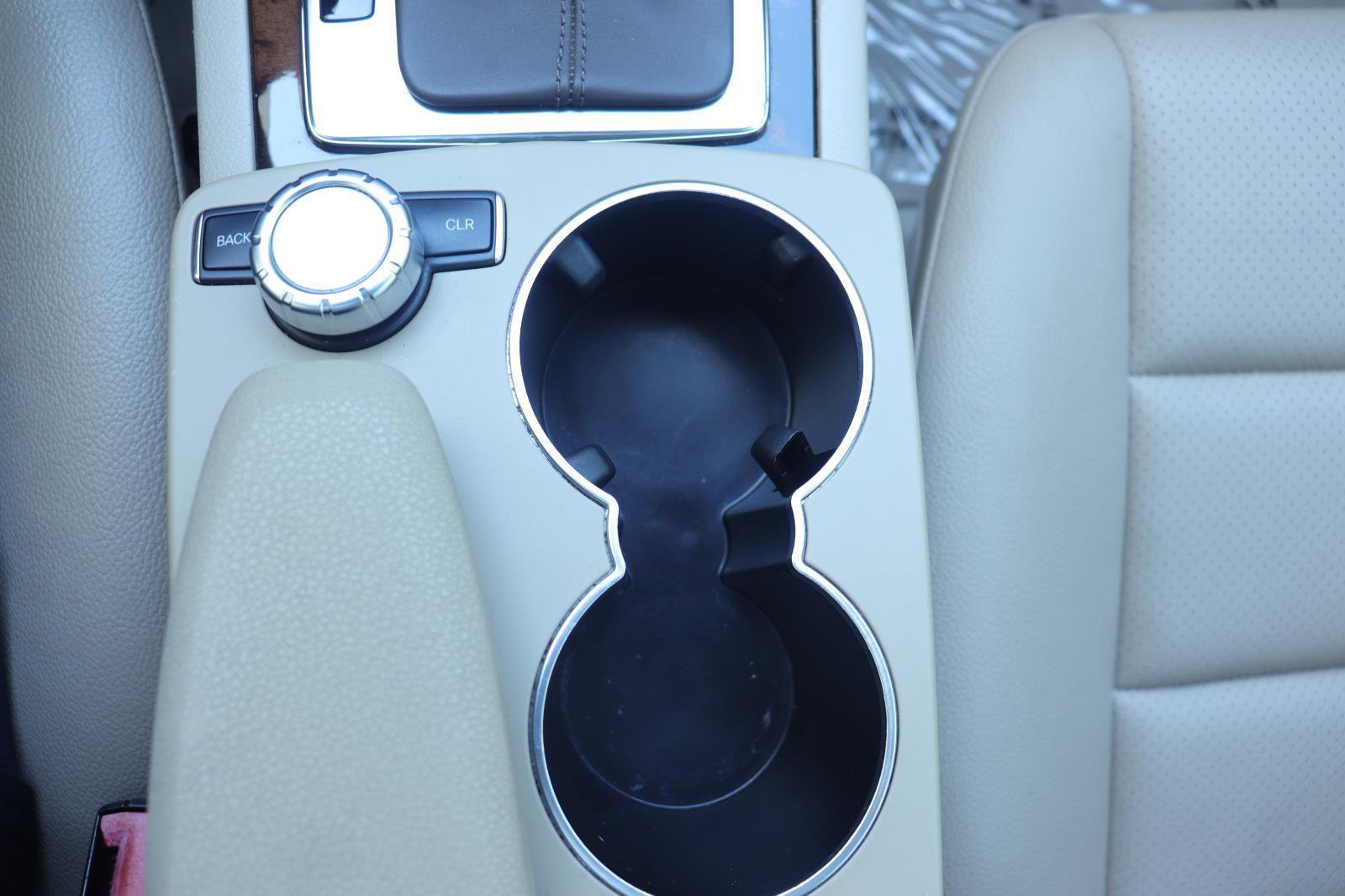 Used 2013 Mercedes-Benz C 250 Luxury image 31