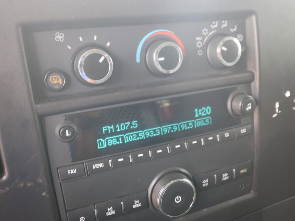 Used 2022 Chevrolet Express 2500 w/ Driver Convenience Package RWD image 20