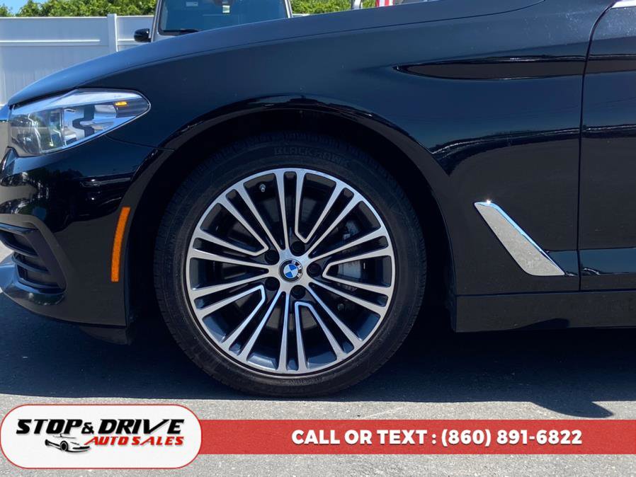 Used 2019 BMW 530i xDrive w/ Convenience Package image 9