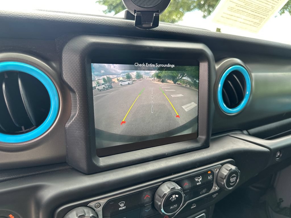 Used 2023 Jeep Wrangler Unlimited Sport AWD/4WD image 26
