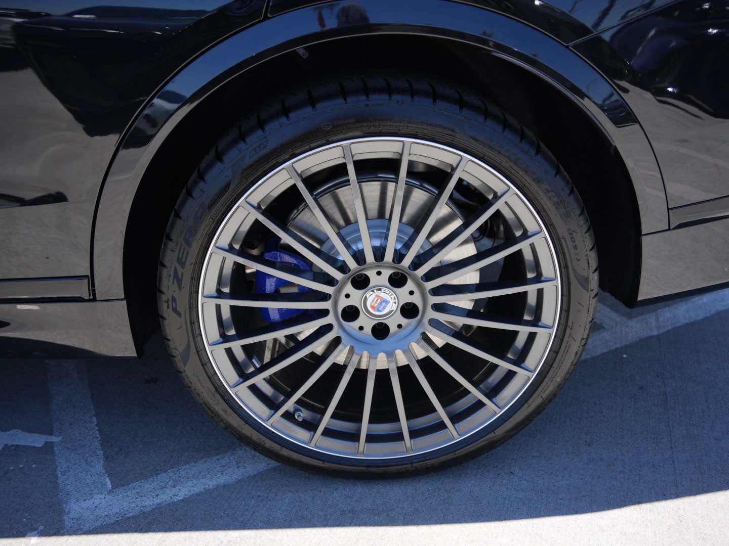 New 2026 BMW ALPINA XB7 AWD/4WD image 9