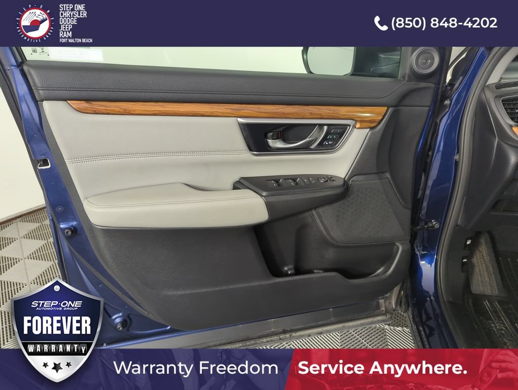 Used 2022 Honda CR-V Touring image 17