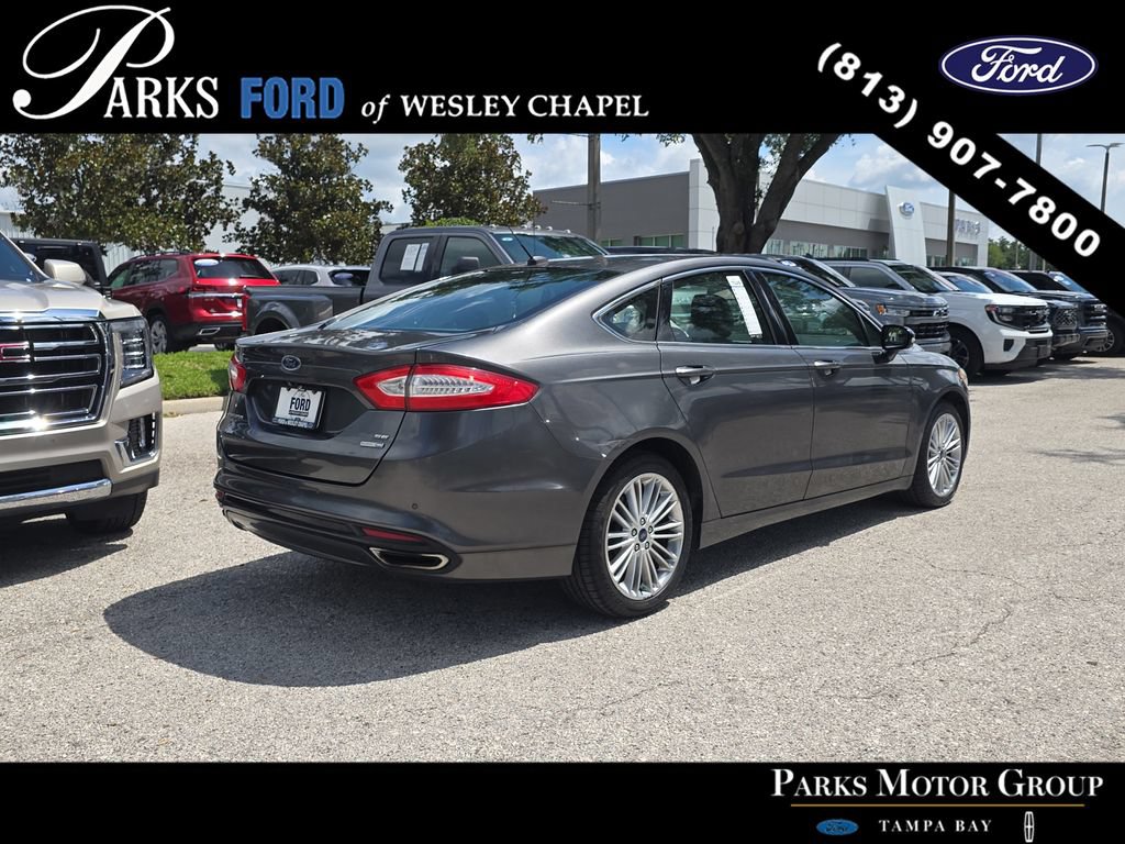 Used 2016 Ford Fusion SE w/ Equipment Group 202A AWD/4WD image 4