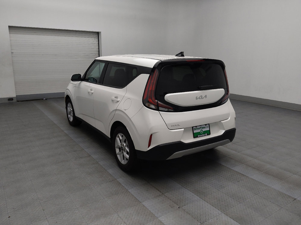Used 2023 Kia Soul LX w/ Option Group 015 image 5