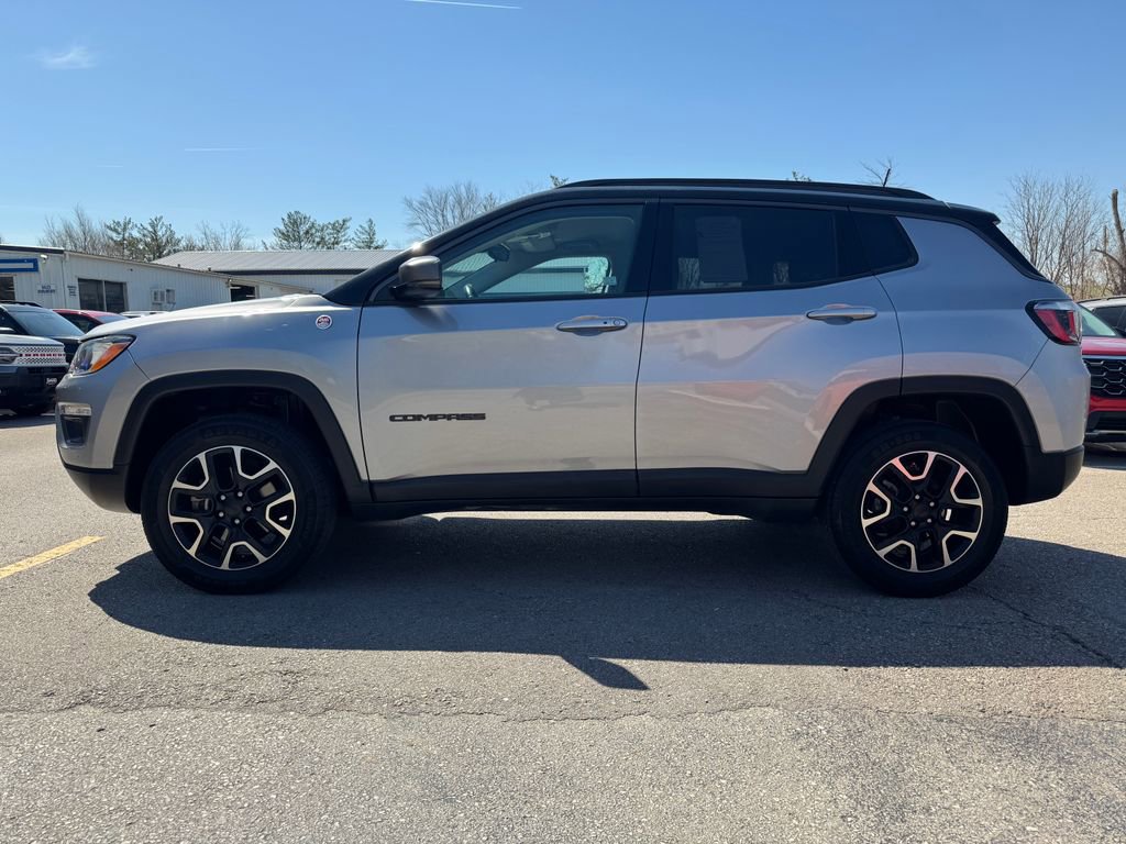 Used 2019 Jeep Compass Trailhawk image 8