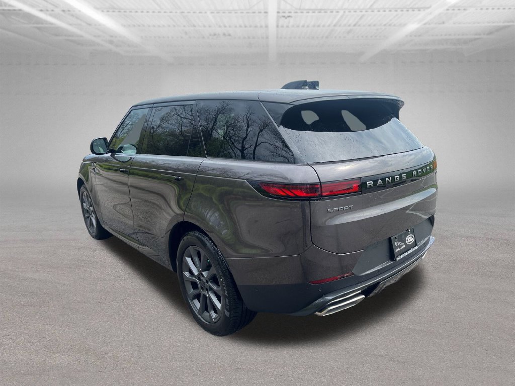 New 2026 Land Rover Range Rover Sport SE AWD/4WD image 3