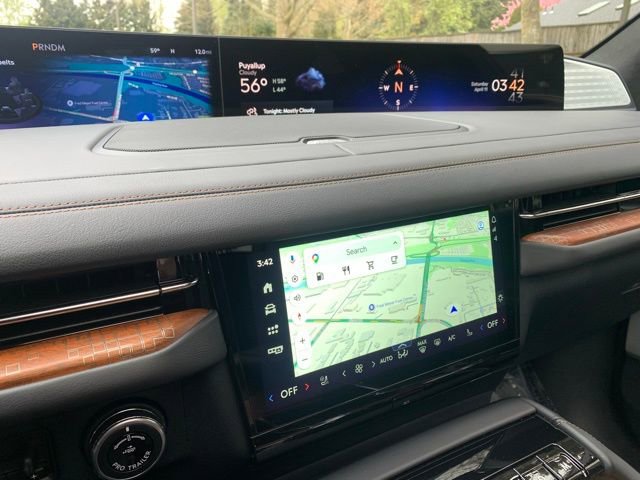 New 2026 Lincoln Navigator L Black Label AWD/4WD image 23