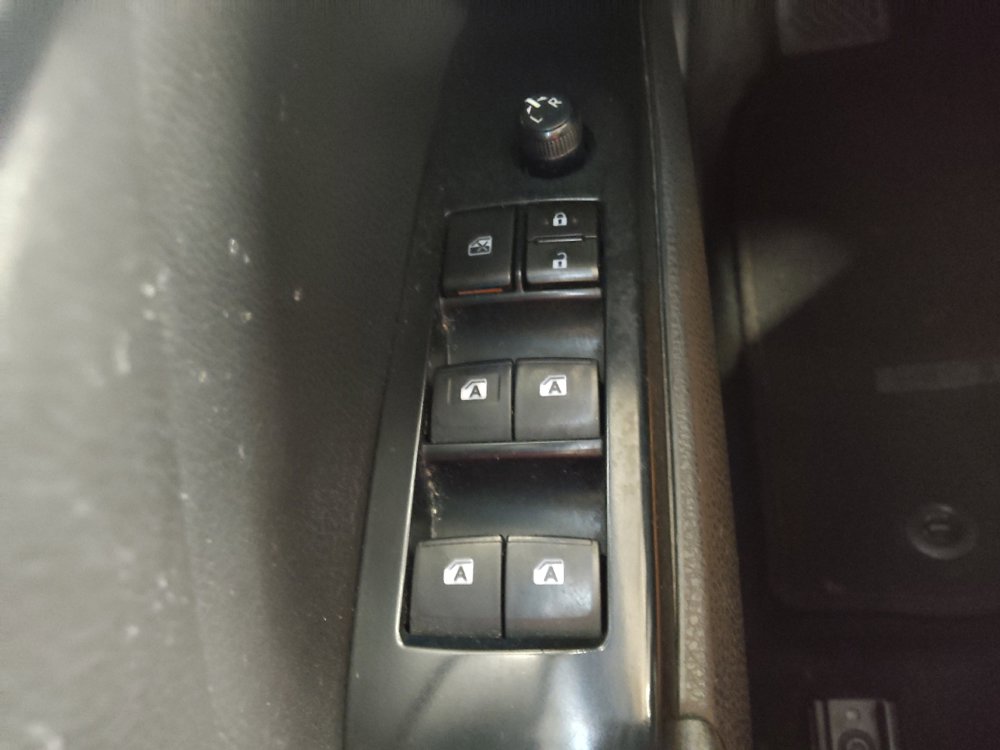 Used 2019 Toyota Camry LE FWD image 27