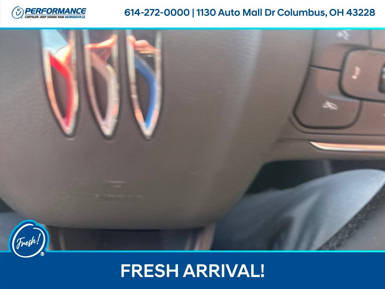 Used 2025 Buick Envista Sport Touring w/ Convenience I Package FWD image 18
