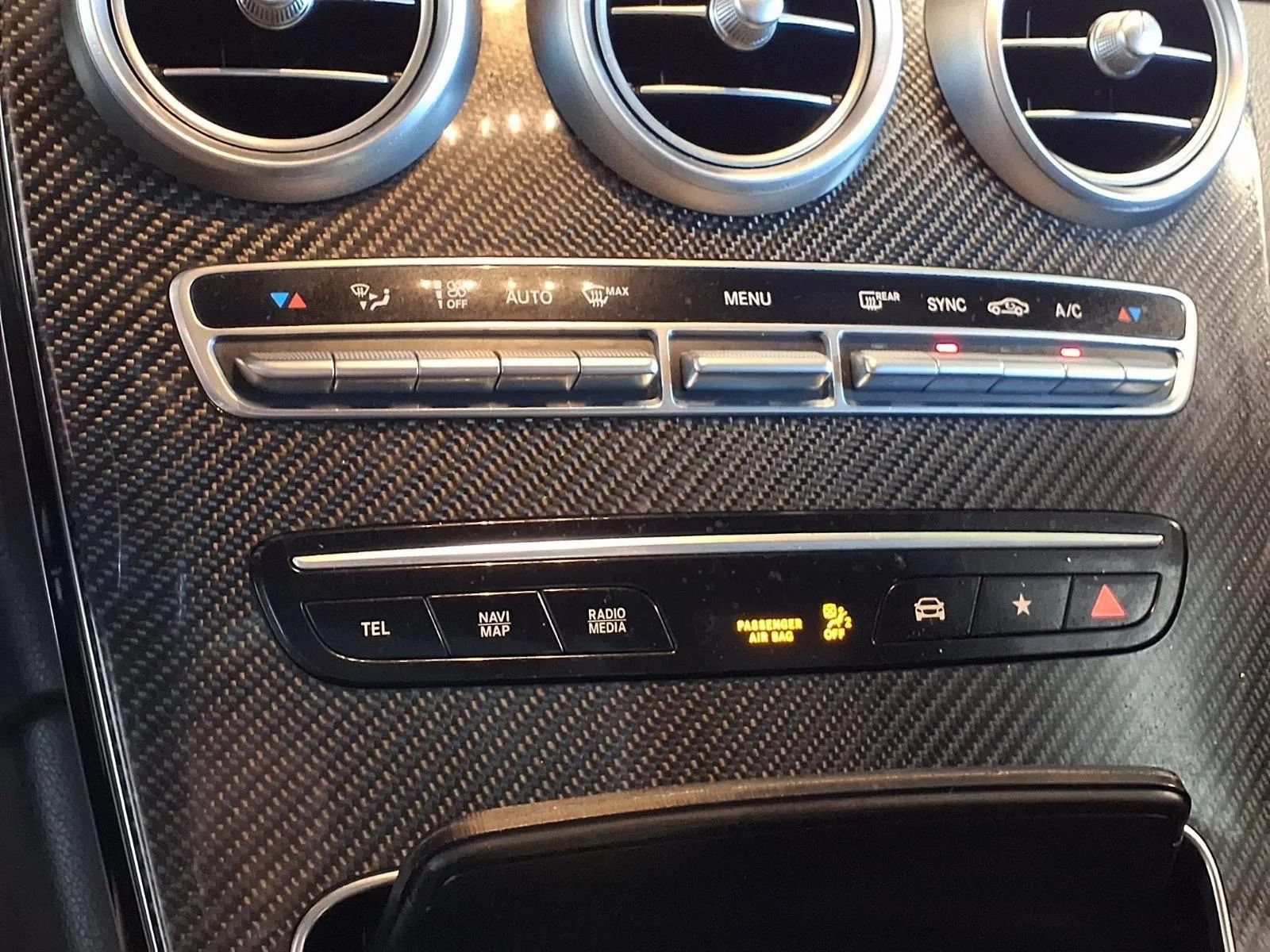Used 2022 Mercedes-Benz GLC 43 AMG 4MATIC image 21
