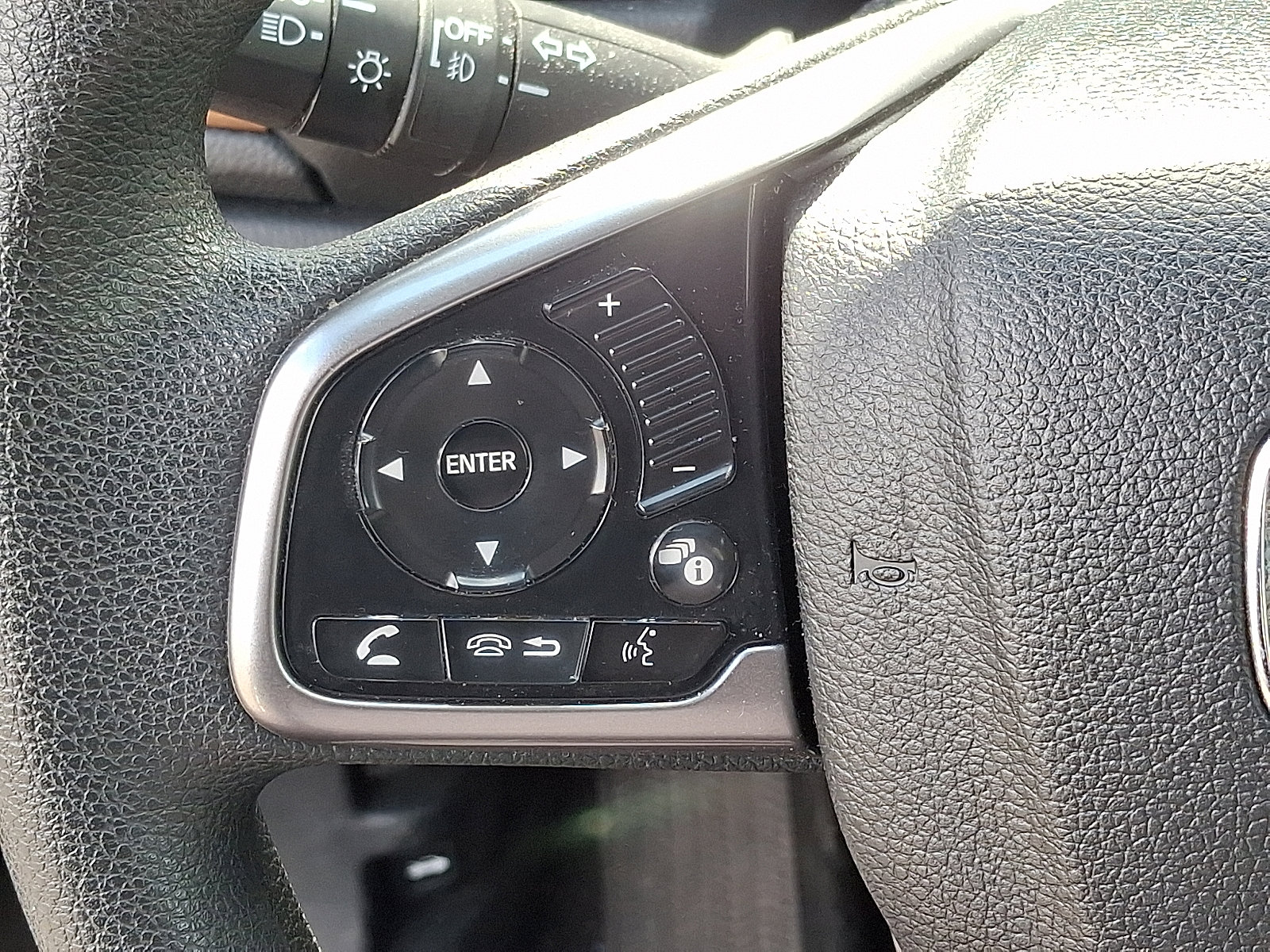 Certified 2018 Honda CR-V EX image 23