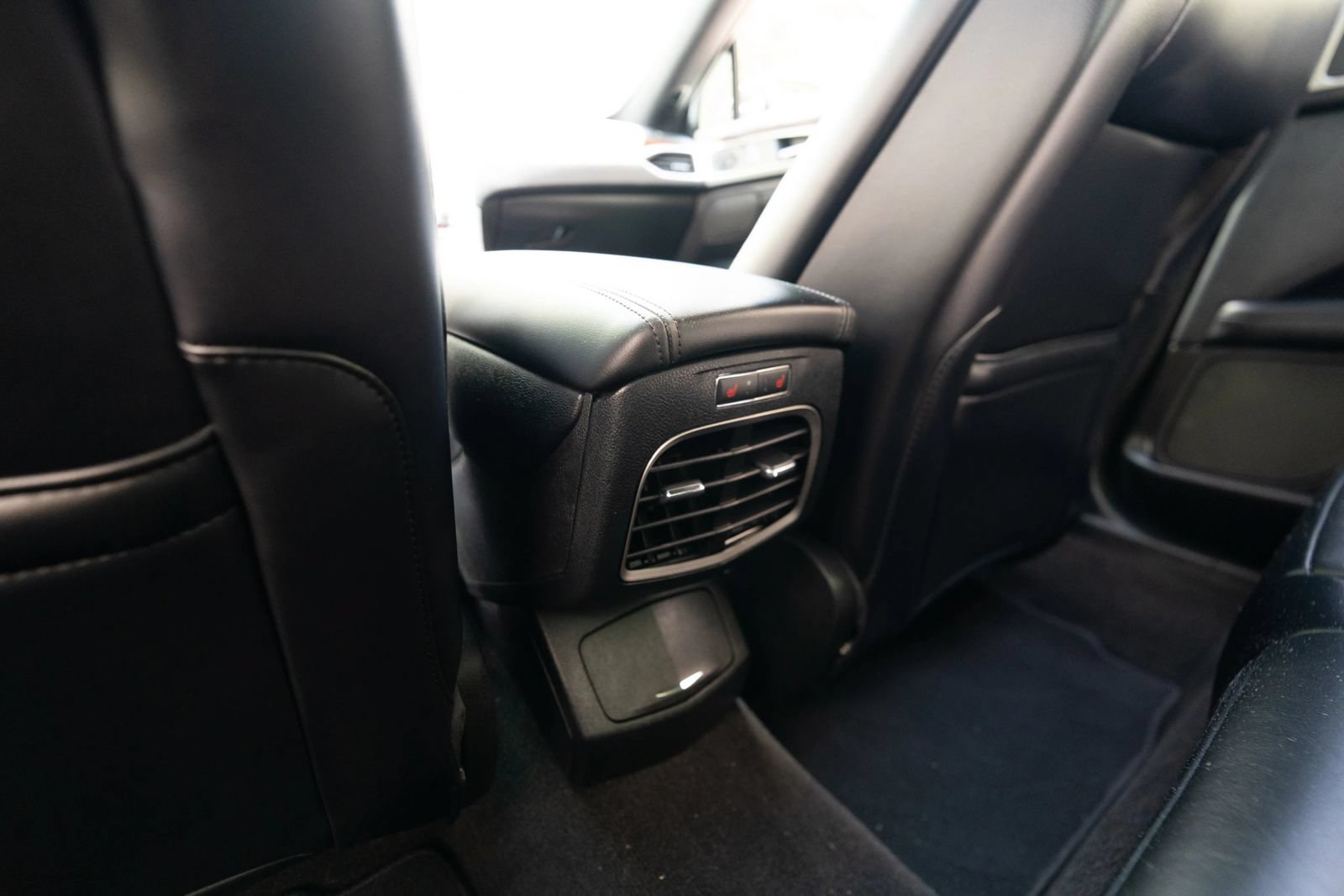Used 2019 Lincoln MKZ Reserve w/ Reserve Plus Package AWD/4WD image 26