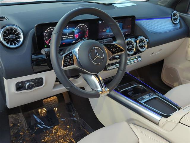 Certified 2025 Mercedes-Benz GLA 250 4MATIC image 10
