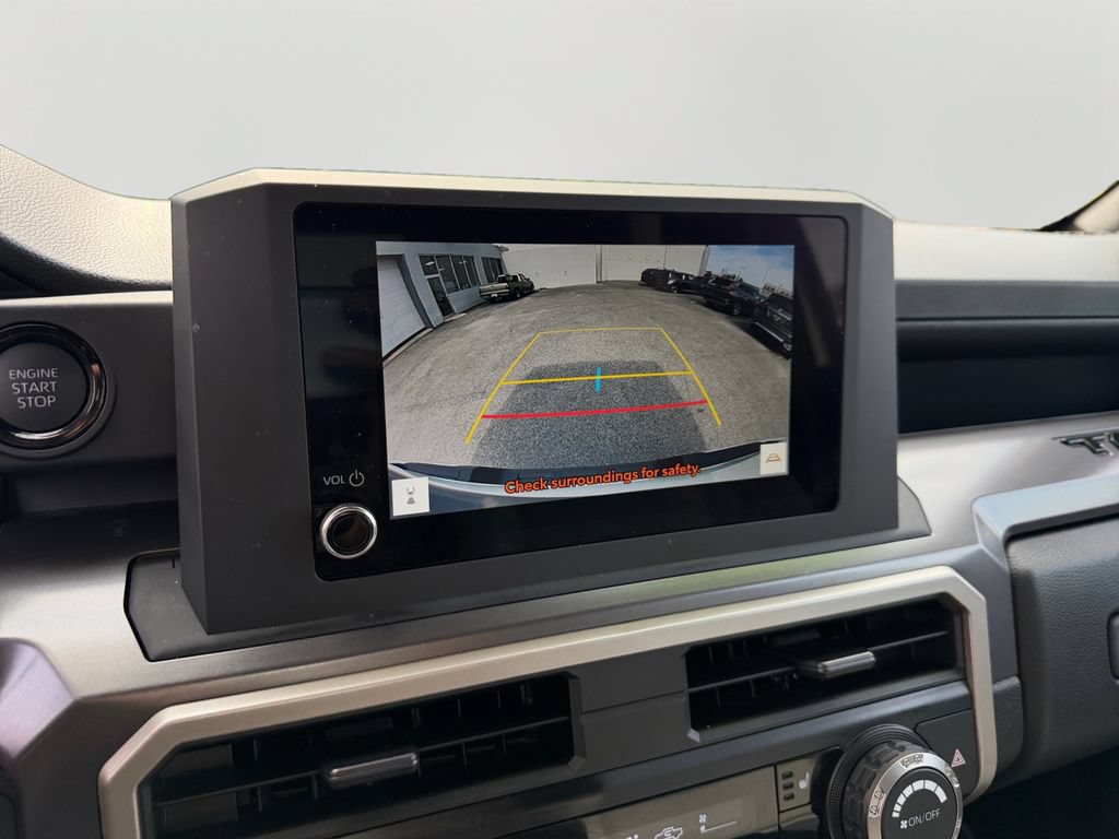 Certified 2026 Toyota Tacoma SR5 AWD/4WD image 26