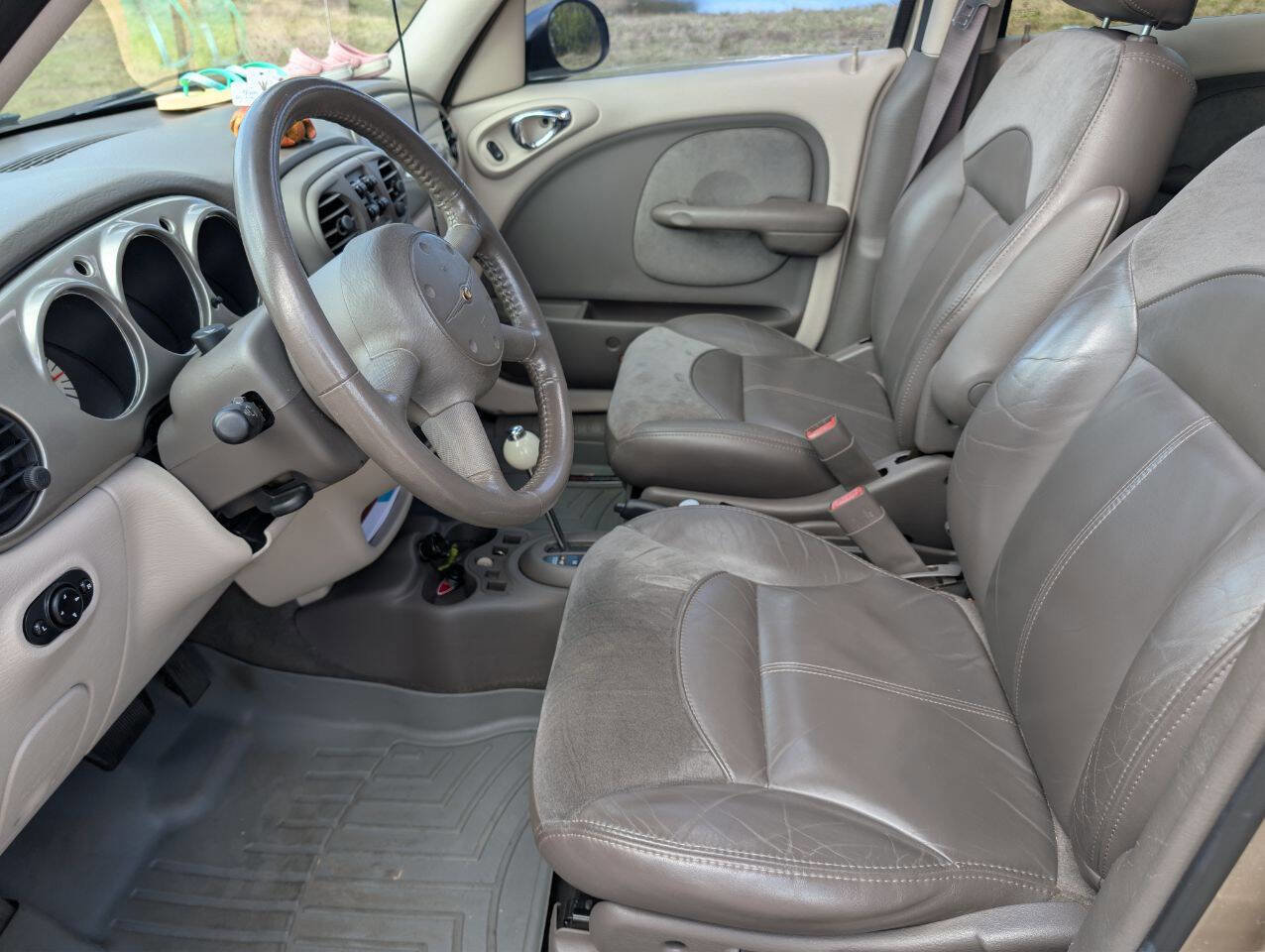 Used 2004 Chrysler PT Cruiser Limited image 16