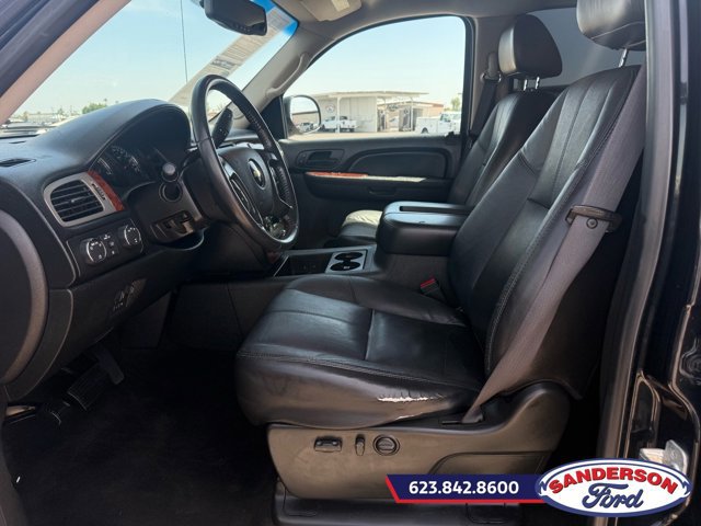 Used 2009 Chevrolet Silverado 2500 LTZ w/ Safety Package AWD/4WD image 13