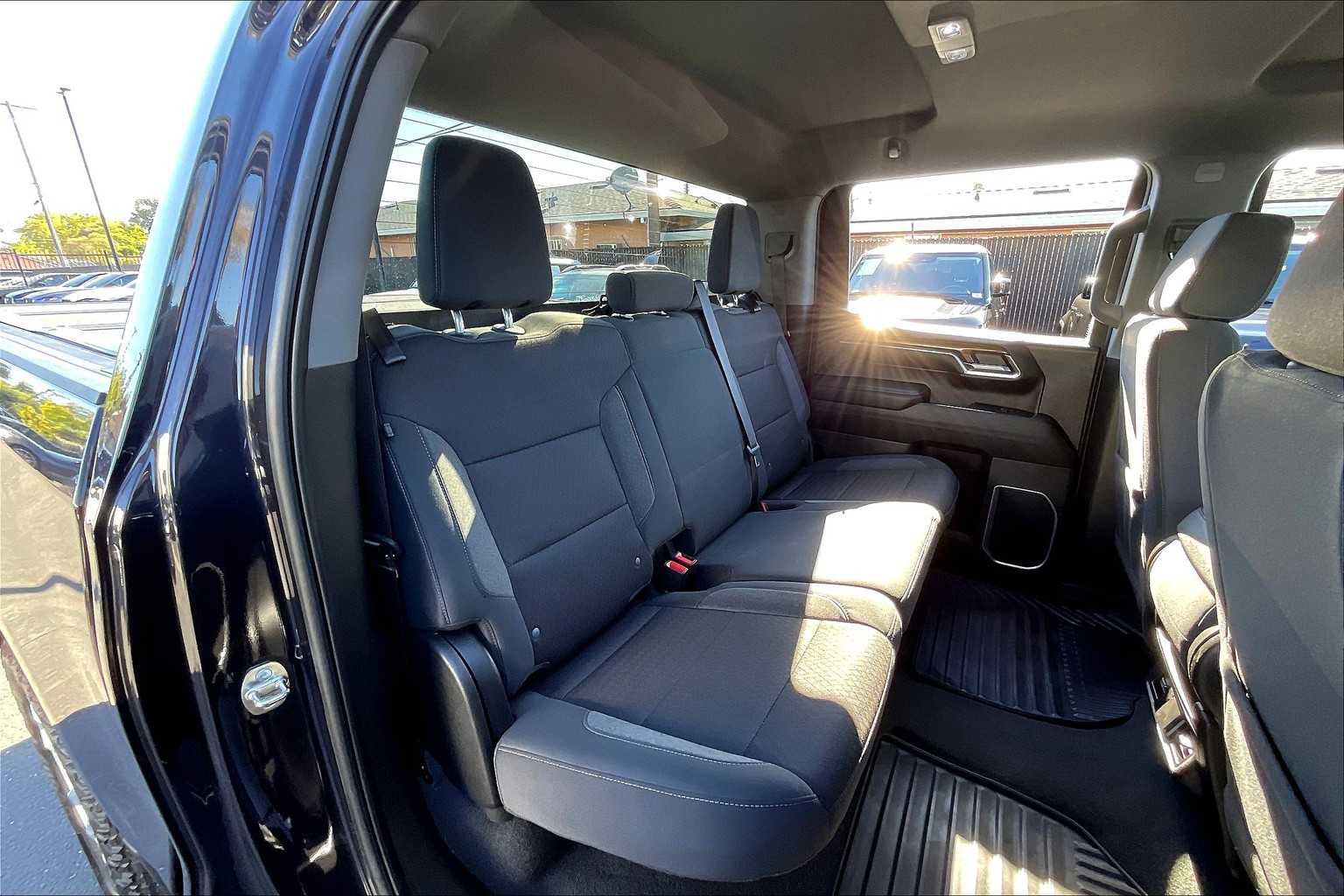 Used 2023 Chevrolet Silverado 1500 RST image 30