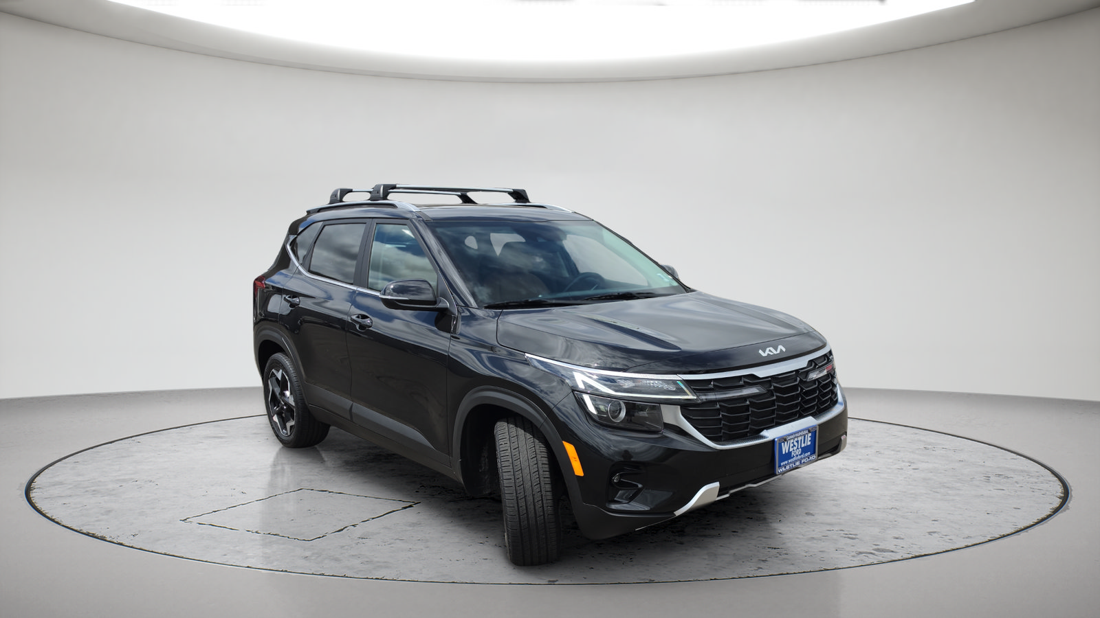 Used 2025 Kia Seltos EX w/ EX Sunroof Package AWD/4WD image 2