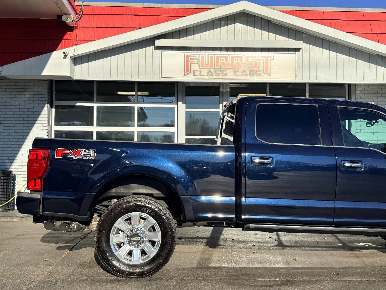 Used 2021 Ford F250 Platinum w/ FX4 Off-Road Package image 11