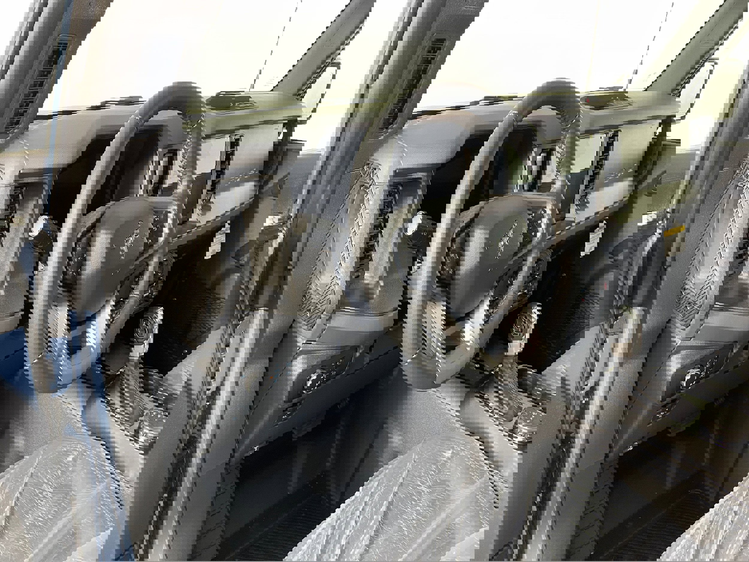 New 2025 Ford Bronco Big Bend image 2