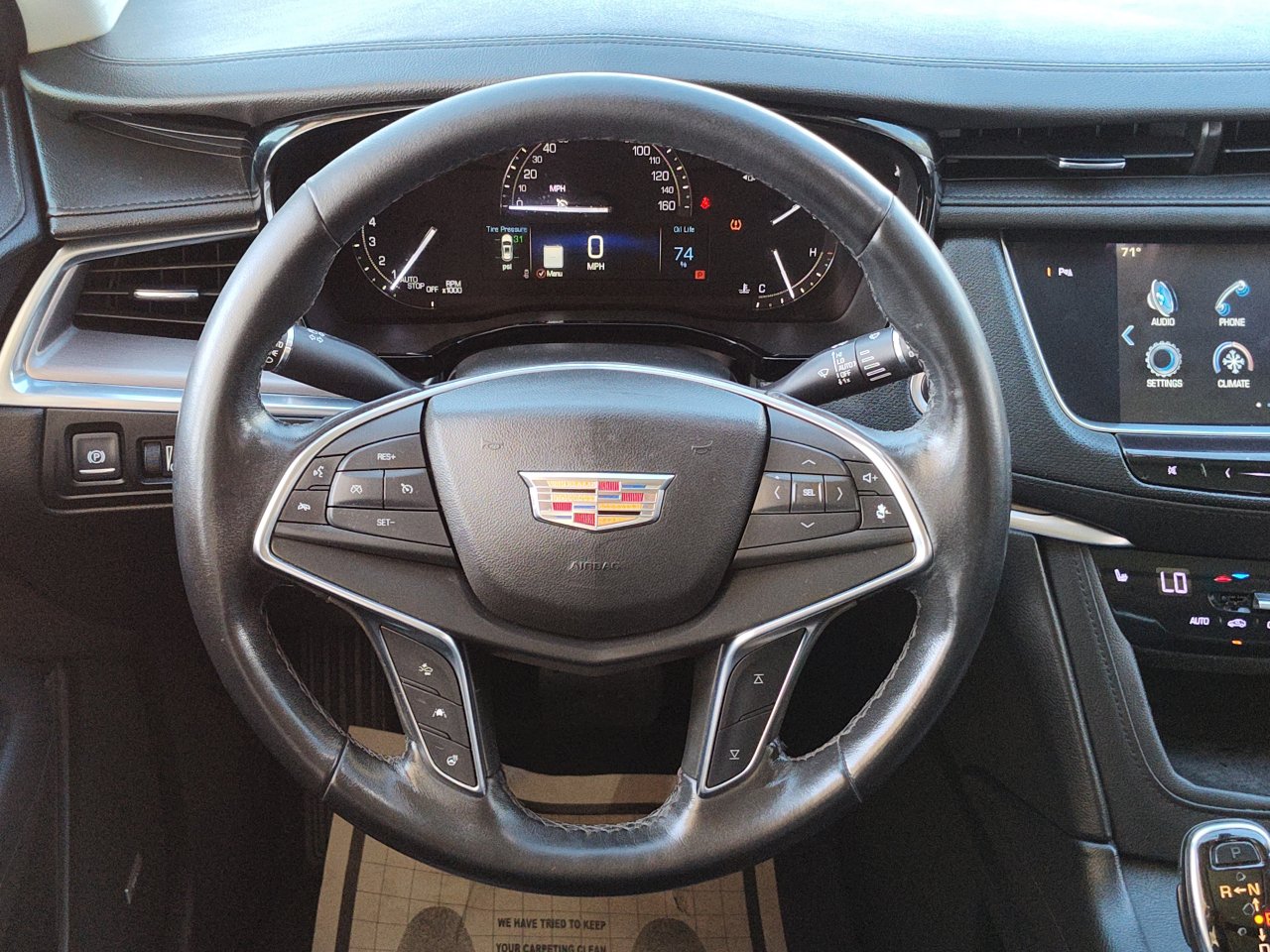 Used 2018 Cadillac XT5 Luxury w/ Driver Awareness Package image 19