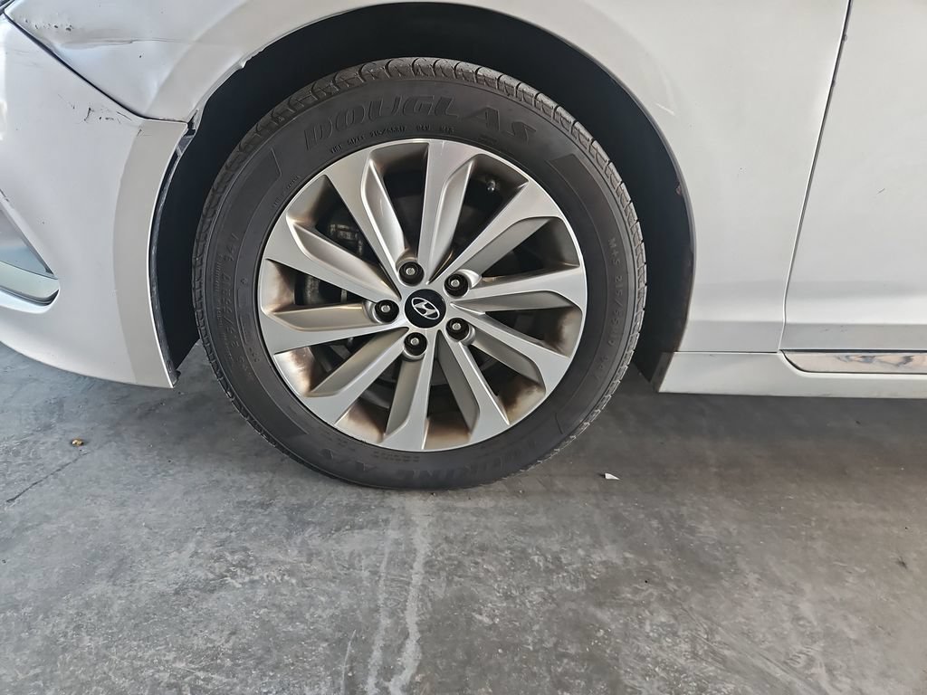Used 2017 Hyundai Sonata Sport w/ Value Edition Package 02 FWD image 21