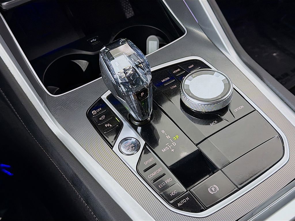 Used 2023 BMW X6 xDrive40i w/ Executive Package image 39