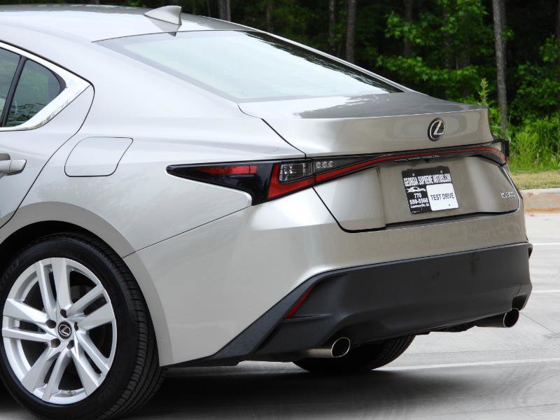 Used 2022 Lexus IS 300 RWD image 18