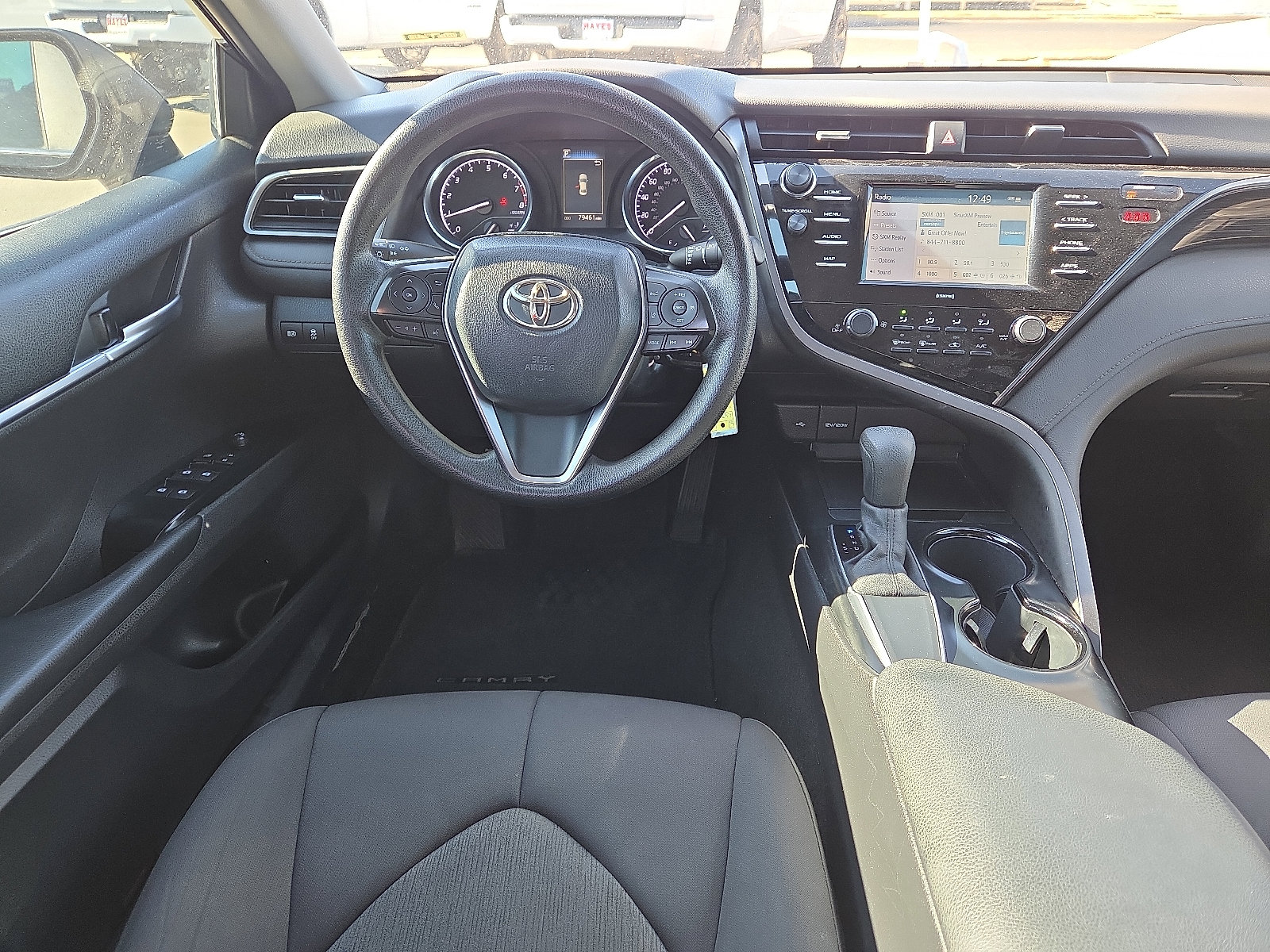 Used 2020 Toyota Camry LE image 9