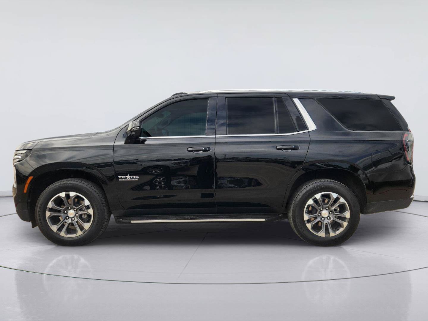 Used 2026 Chevrolet Tahoe LT w/ Comfort Package RWD image 4