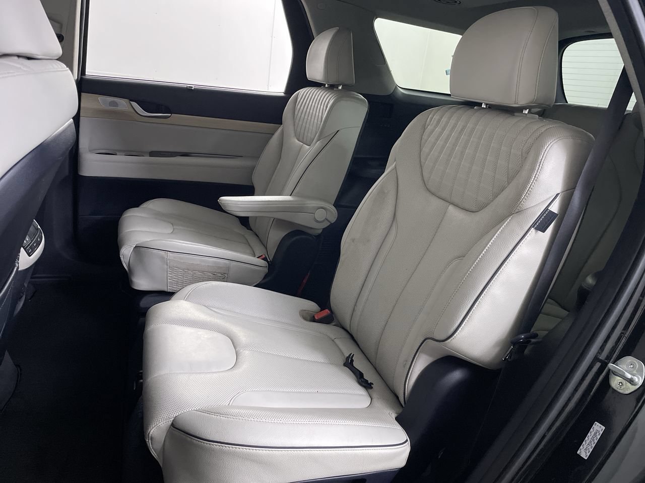Used 2023 Hyundai Palisade Limited AWD/4WD image 22