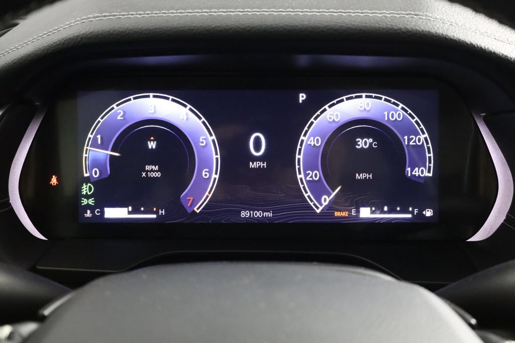 Used 2022 Jeep Grand Cherokee Limited AWD/4WD image 11